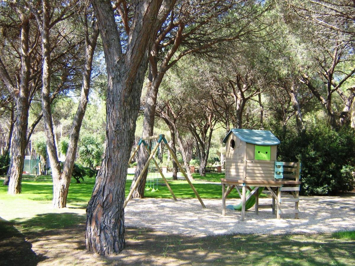Baia Delle Palme Beach Santa Margherita di Pula Luaran gambar