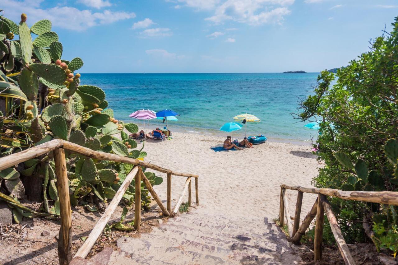 Baia Delle Palme Beach Santa Margherita di Pula Luaran gambar